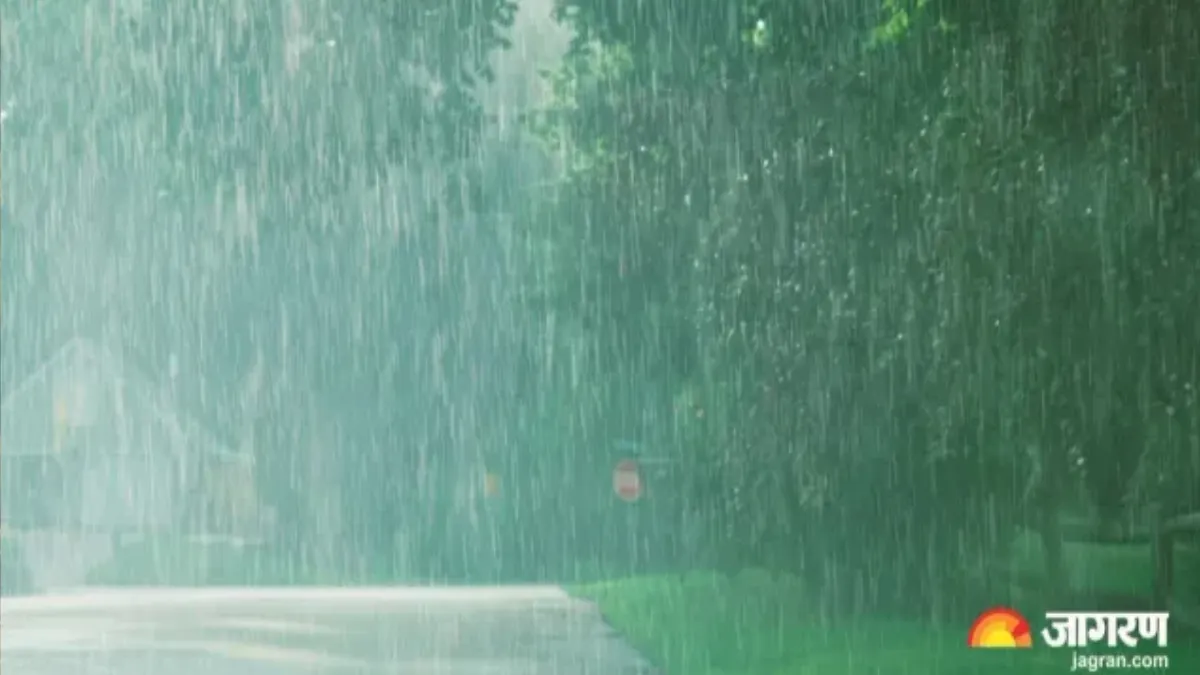 Bihar Weather Alert: बिहार के पूर्वी चंपारण में 74.8 मिमी बारिश, 56 किमी प्रतिघंटा की रफ्तार से हवा; 15 जिलों में अलर्ट