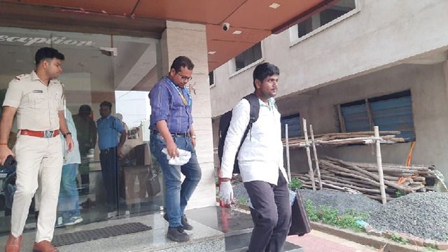 दुर्गापुर के होटल में किशोरी से सामूहिक दुष्कर्म, चार आरोपित गिरफ्तार
