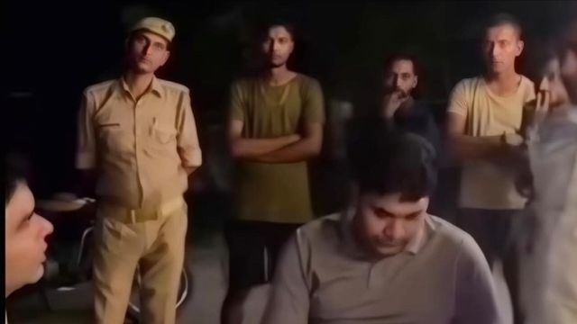 कुशीनगर में तहसीलदार ने छापा मार कर पकड़ा 120 बोरी सरकारी चावल, विभाग जांच में जुटा
