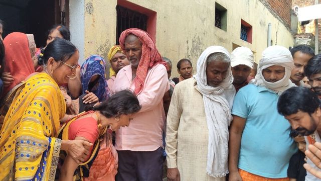 पिता के कंधे पर उठा बेटा का जनाजा तो फफक पड़ा गांव, रोहतास में उजड़ गया हंसता-खेलता परिवार

