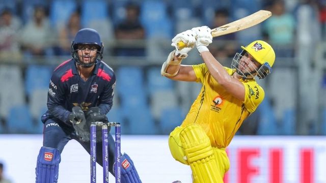 Arjun Tendulkar का ऑलराउंड शो, 5 छक्के, 4 चौके लगाकर 13 ओवर में ही टीम को जिताया मैच