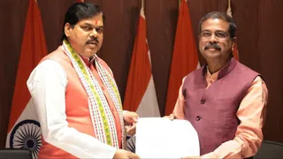 धर्मेंद्र प्रधान से मिले शिक्षा मंत्री मिथिलेश तिवारी। जागरण