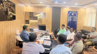 जियाडा के प्रबंध निदेशक के साथ बैठक में टिक्की के पदाधिकारी। जागरण