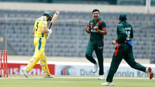 ऑस्ट्रेलिया ने 0 रन पर गंवा दिए 3 विकेट