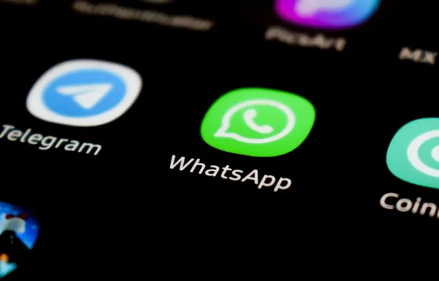  iPhone यूजर्स के लिए खुशखबरी! WhatsApp पर जल्द मिल सकता है मैसेज शेड्यूल करने का ऑप्शन: रिपोर्ट