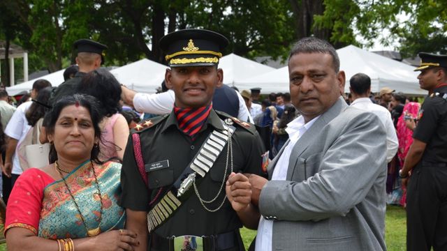 खगड़िया के 2 लाल सेना में बने लेफ्टिनेंट: अंकुश की देशभर में 10वीं रैंक, आदित्य ने मां-बाप का बढ़ाया मान