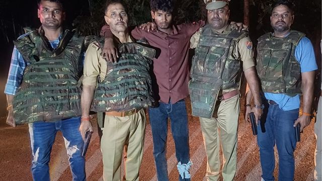 अमेठी में 25 हजार का इनामी बदमाश पुलिस मुठभेड़ में गिरफ्तार, पैर में लगी गोली
