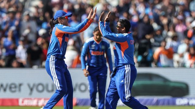 IND W vs PAK W: दीप्ति शर्मा के 5 विकेट, मंधाना की तूफानी पारी; भारत ने पाकिस्‍तान को चटाई धूल
