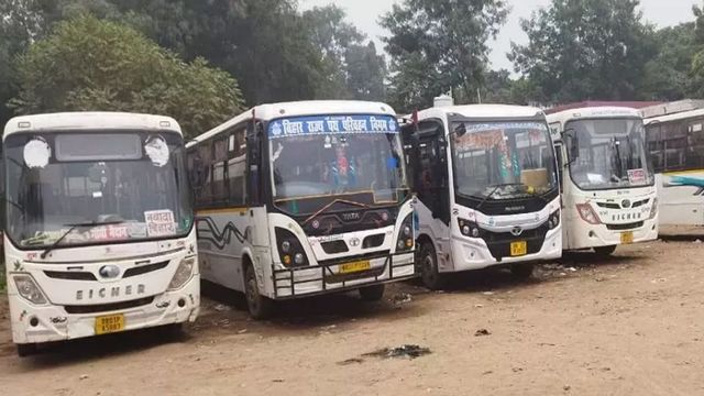 दरभंगा में बाबा कुशेश्वरनाथ जाने वालों को झटका, सरकारी बस सेवा बंद
