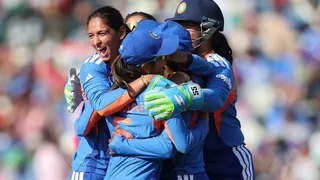 पाकिस्तान पर जीत का जश्न मनाती भारतीय महिला क्रिकेट टीम (Pic Credit- BCCI Women X)