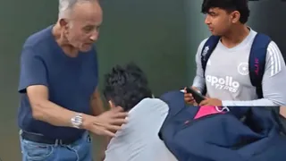 Vaibhav Suryavanshi ने पूर्व श्रीलंकाई खिलाड़ी का लिया आशीर्वाद