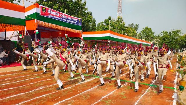 Bihar Police: 216 दिनों की तपस्या के बाद खाकी का सपना हुआ साकार, 263 जवानों ने ली सेवा और सुरक्षा की शपथ
