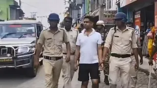 जहांगीर खान को छुड़ाने के लिए थाने पर हमले की कोशिश, सुरक्षा बलों ने बरसाई लाठी; तालाब में कूदे उपद्रवी - mob attacks falta police station to free jahangir khan