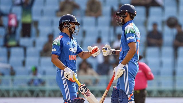 IND vs AFG: 'मेरे 70 रन कम कर दिए', दूसरे वनडे के बाद ईशान किशन और शुभमन गिल के बीच हुई मजेदार बहस - Video