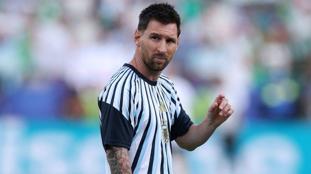 FIFA World Cup 2026: पिता हैं बीमार, फिर भी देश के लिए खेल रहे लियोन मेसी; परिवार ने की भावुक अपील