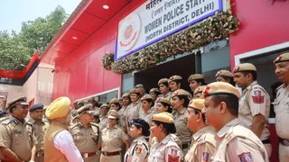 इस मौके पर दिल्ली के उपराज्यपाल तरनजी सिंह संधु ने दिल्ली पुलिस आयुक्त सतीश गोलछा की उपस्थिति में सब्जी मंडी पुलिस स्टेशन परिसर में महिला पुलिस स्टेशन का उद्घाटन किया।