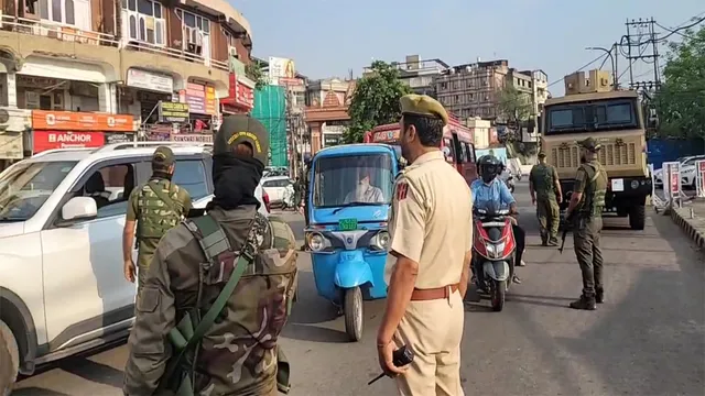 अमरनाथ यात्रा से पहले जम्मू हाई अलर्ट पर, SOG ने संवेदनशील इलाकों में बढ़ाई चौकसी, जगह-जगह नाकेबंदी शुरू