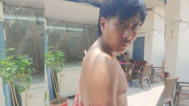 गाजियाबाद में नंदग्राम थाने के पास फायरिंग और पथराव, BBA छात्र के हाथ में लगी गोली आर-पार
