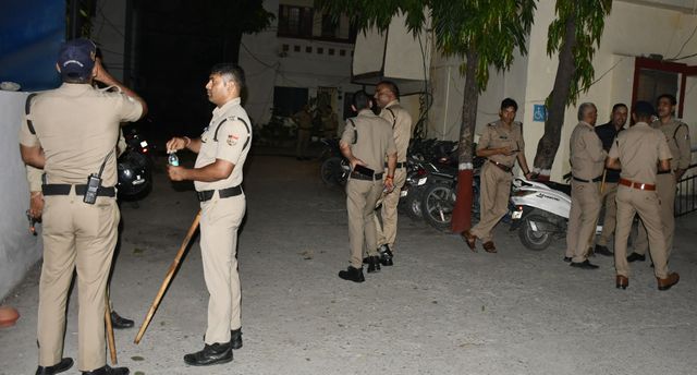 देहरादून में मुस्लिमों को घर-दुकानें नहीं देंगे लोग, लिया संकल्प; किया हनुमान चालीसा पाठ
