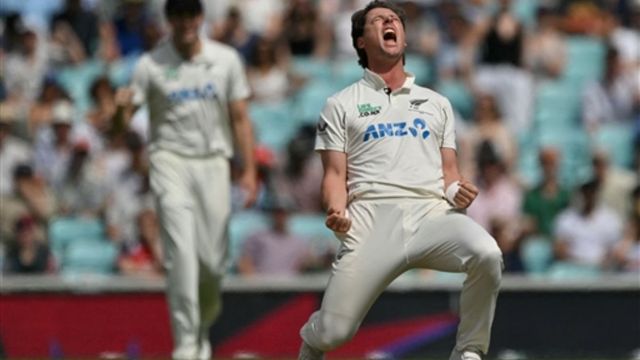 ENG vs NZ: मैट हेनरी की खतरनाक गेंदबाजी के आगे ढेर हुआ इंग्लैंड, 11 अंग्रजों का शिकार कर न्यूजीलैंड को दिलाई ऐतिहासिक जीत