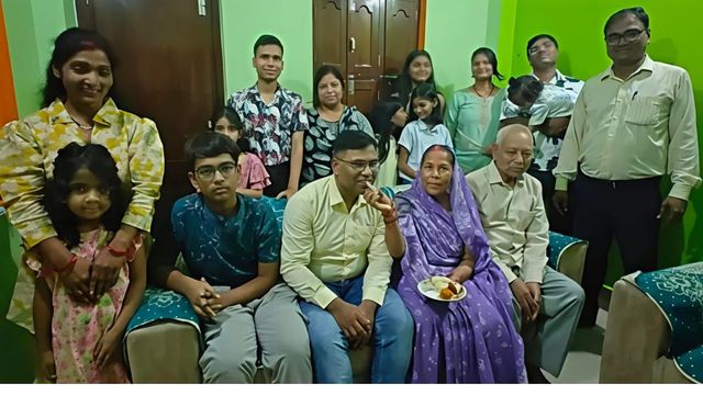 Air Force से रिटायर्ड होकर अब संभालेंगे खाकी! खगड़िया के राजू बने DSP, 20 साल देश सेवा के बाद BPSC में मारी बाजी