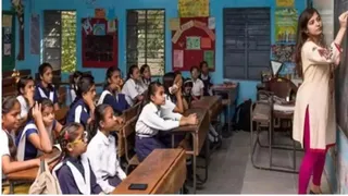 Bihar School Reopening: भीषण गर्मी के बीच आज से खुले बिहार के स्कूल, बदला गया समय; पढ़ें भागलपुर की नई गाइडलाइन