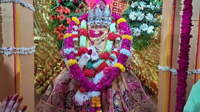 असम के जैसा अंबुबाची महोत्सव यूपी में भी, मां कामाख्या धाम में गर्भगृह के पट तीन दिन के लिए बंद
