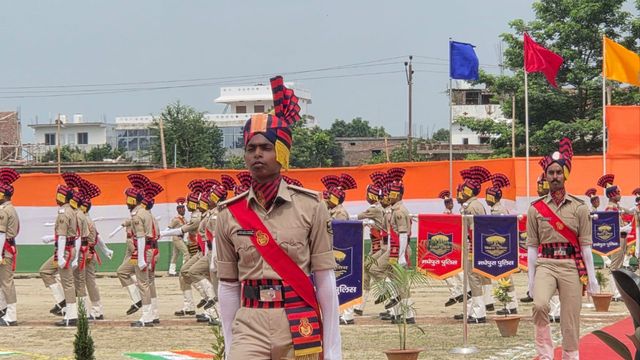 बिहार पुलिस को मिले 237 नए सिपाही, नवगछिया केंद्र में हुआ भव्य दीक्षांत समारोह

