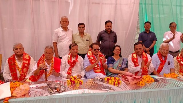 आगरा में वरिष्ठ नागरिकों के लिए बड़ी सुविधा, बन रहा है डे-केयर सेंटर; साथियों के साथ जिंदगी का एकाकीपन होगा दूर