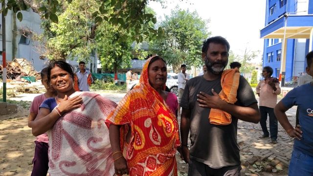 नालंदा: खेत में मिला 30 वर्षीय राजन का शव, परिजनों ने शराब माफिया पर लगाया पीट-पीटकर हत्या का आरोप
