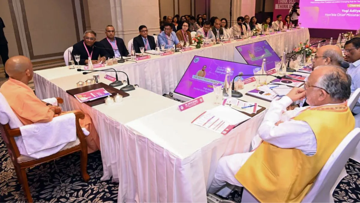 सिलिकॉन वैली से लेकर बेंगलुरु तक यूपी की गूंज, सीएम योगी के 'डेवलपमेंट रोडमैप' की दिग्गज टेक कंपनियों ने की तारीफ