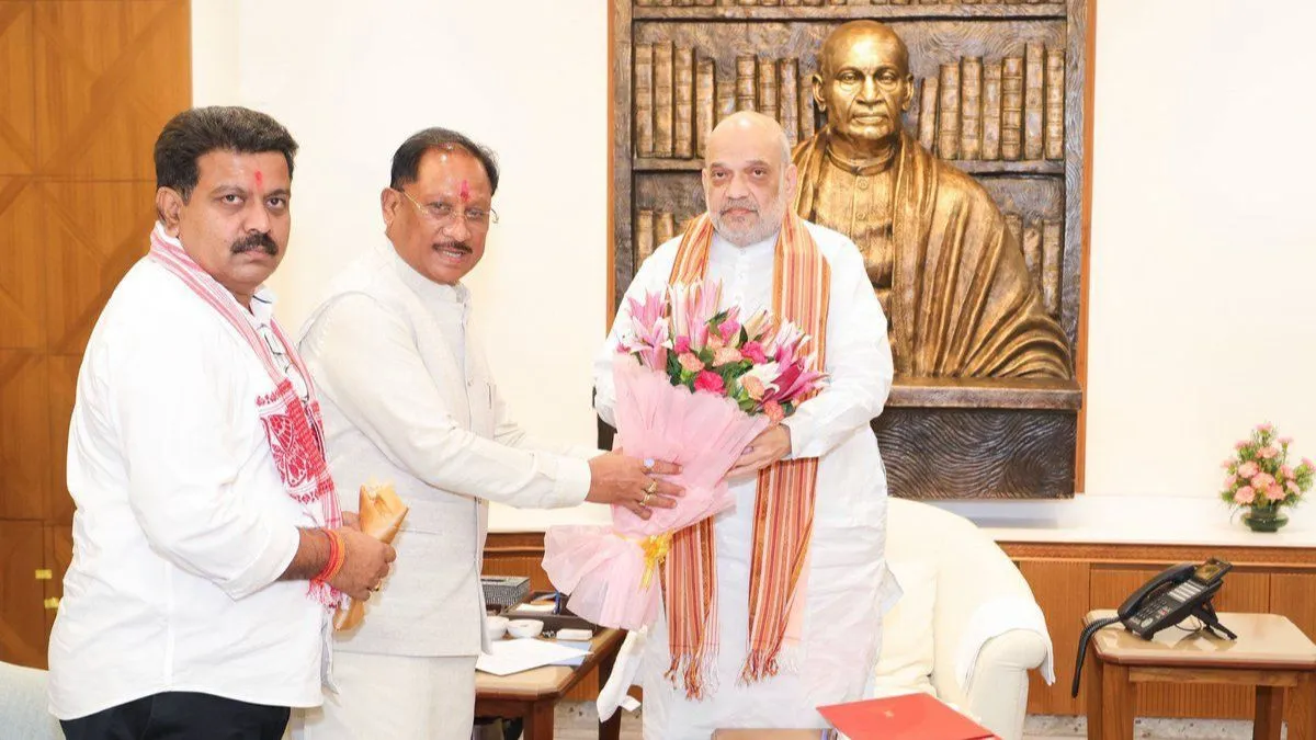 गृह मंत्री अमित शाह से मिले सीएम विष्णुदेव साय, छत्तीसगढ़ में AIIA स्थापित करने का किया आग्रह