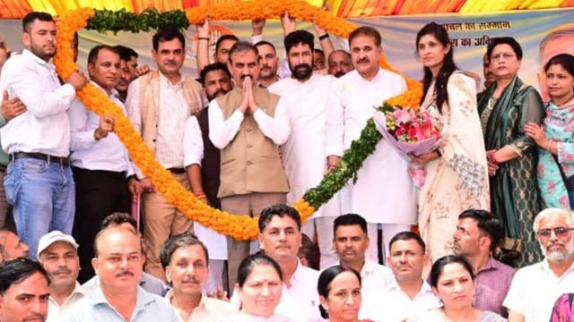 CM सुक्खू का कसौली की 5 पंचायतों में महिलाओं को 1500 रुपये देने का एलान, 12 प्रोजेक्ट के उद्घाटन व शिलान्यास किए

