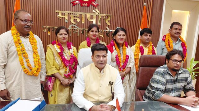 बरेली नगर निगम में सपा पस्त, भाजपा मस्त! लगातार 9वीं बार निर्विरोध चुनाव कराकर बनाया रिकॉर्ड