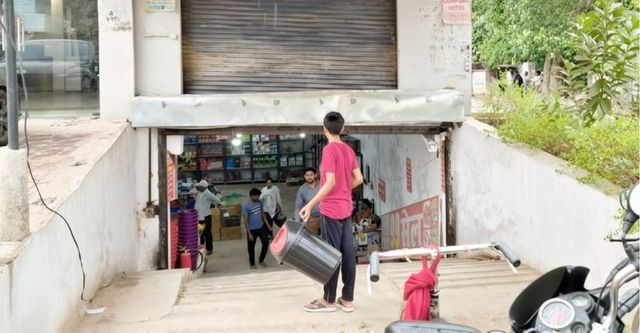 केवल पांच प्रतिष्ठानों के पास फायर एनओसी, बेसमेंट में संचालित व्यवसाय बने बड़ा खतरा
