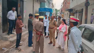 संकरी गली में संचालित कोचिंग सेंटर होंगे बंद।