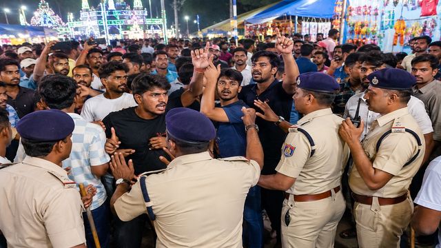 बोकारो में मुहर्रम मेले में युवती से विवाद के बाद दो दलित युवकों की पिटाई, पुलिस को भी भीड़ ने घेरा; तनाव 
