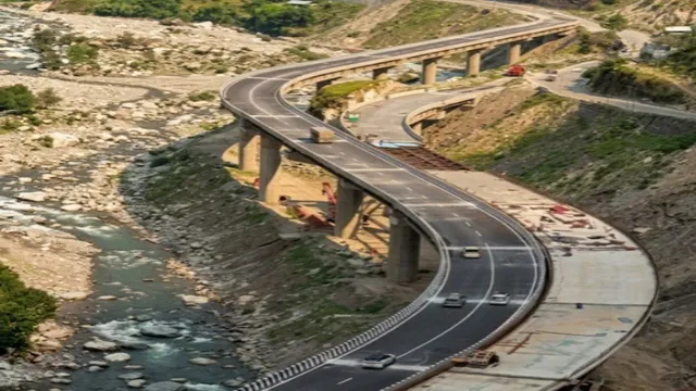 अब अमरनाथ भक्ताें का आसान व सुरक्षित होगा सफर, पहले जत्थे के साथ 3 जुलाई को हाईवे पर खुलेंगी नई सुरंगें और फ्लाईओवर