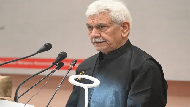 भारत ने कभी धर्म नहीं थोपा', उपराज्यपाल मनोज सिन्हा ने कश्मीरियत को बताया भारतीयता के आदर्शों का प्रतीक