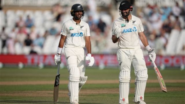 ENG vs NZ 3rd Test Day-3: कीवियों के जाल में फंसा इंग्लैंड, अंग्रेजों के खिलाफ ड्राइविंग सीट पर न्यूजीलैंड