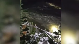 हर्षिल में भागीरथी नदी का बढ़ा जलस्तर।