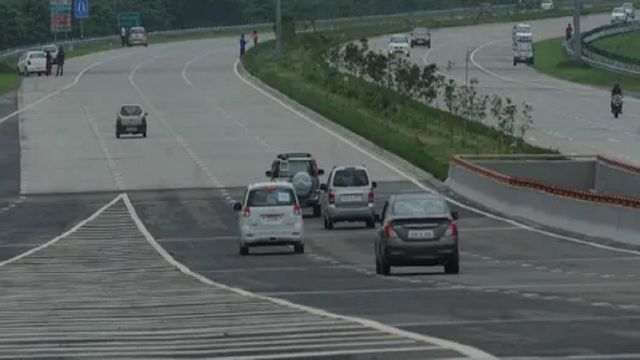 Jewar Link Expressway का बुलंदशहर को लाभ देने को तीन स्टेट हाईवे से उतार-चढ़ाव की सुविधा जरूरी, CM के सामने उठी मांग