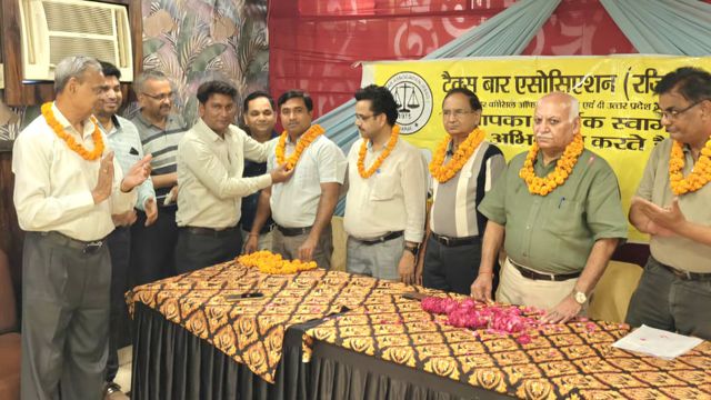 हापुड़: टैक्स बार एसोसिएशन की नई कार्यकारिणी का गठन, वेद प्रकाश अरोड़ा बने अध्यक्ष
