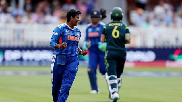 IND W vs AUS W: दीप्ति शर्मा ने महिला क्रिकेट के इतिहास में मचाई उथल-पुथल, तोड़ डाला 'ऑल-टाइम' वर्ल्ड रिकॉर्ड
