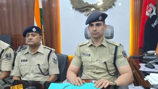 बिहार पुलिस रेडियो ऑपरेटर परीक्षा में सॉल्वर गिरोह एक्टिव, 17 पर एफआईआर; 15 गिरफ्तार