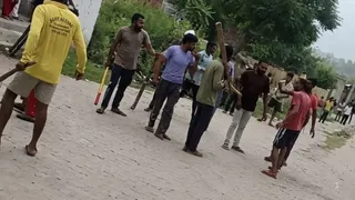 फरीदाबाद के अरुआ गांव में एक मामूली मजाक दो चचेरे भाइयों के परिवारों के बीच बड़े झगड़े में बदल गया। जागरण