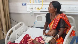 तीसरी भी लड़ रही जिंदगी की जंग