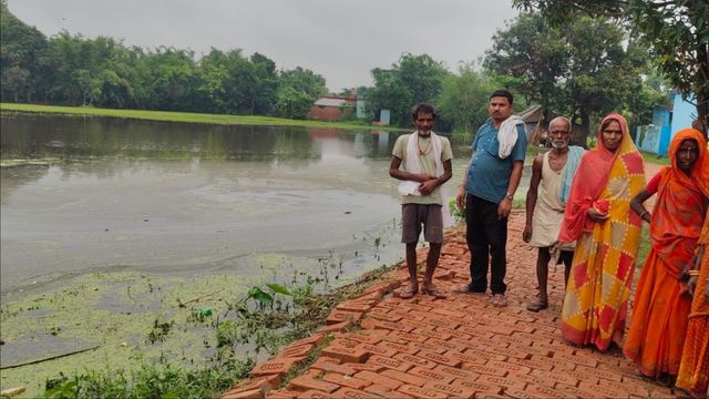 सुपौल में कोसी तटबंध का सीपेज पानी बना आफत, कई एकड़ धान की फसल डूबी; अब घरों की ओर बढ़ने लगा पानी
