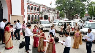 शिवहर में बड़े पैमाने पर प्रशासनिक फेरबदल, कई विभागों के अधिकारी बदले (AI Generated Image)