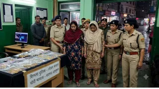 शिमला से ज्वेलरी चुराने वाली महिलाएं पुलिस ने गिरफ्तार कर ली हैं। (फोटो एआई से बनाया गया है)